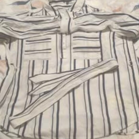 White and dark blue striped top/ blouse / fall / large / happy button down/ butt - Picture 1 of 2